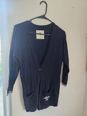 Hollister Navy Women's Long V-Neck Cardigan with Pocket Embroidery Small Y2k